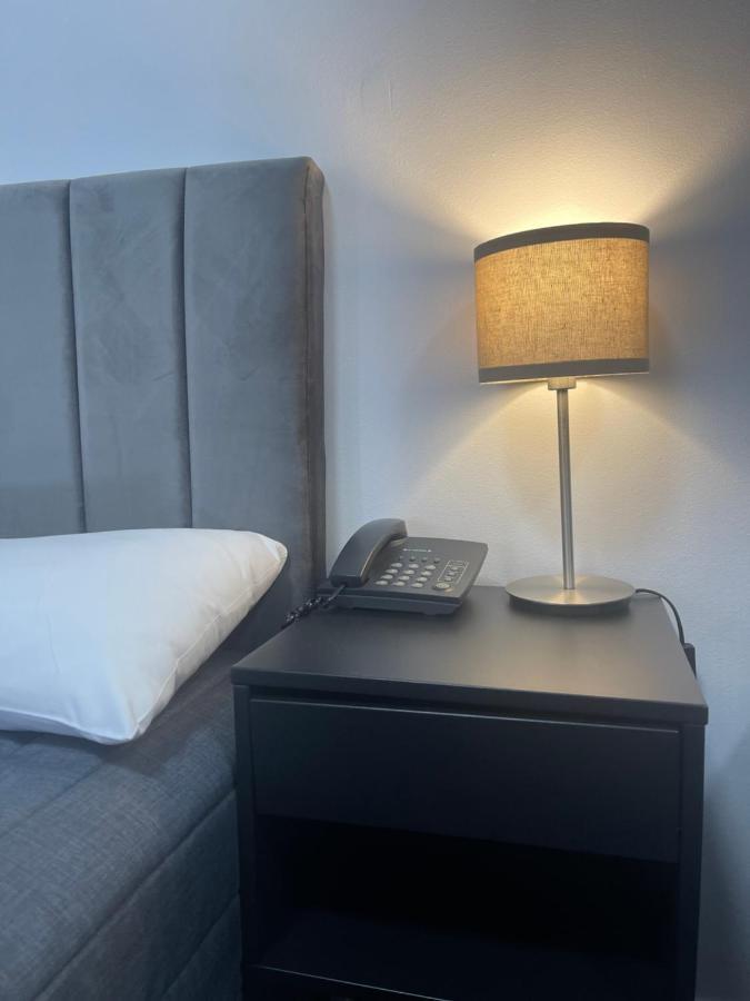 City West Motel Adelaide Buitenkant foto