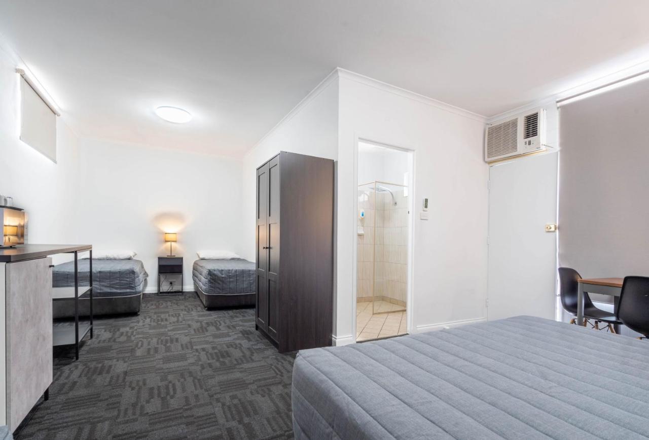 City West Motel Adelaide Buitenkant foto