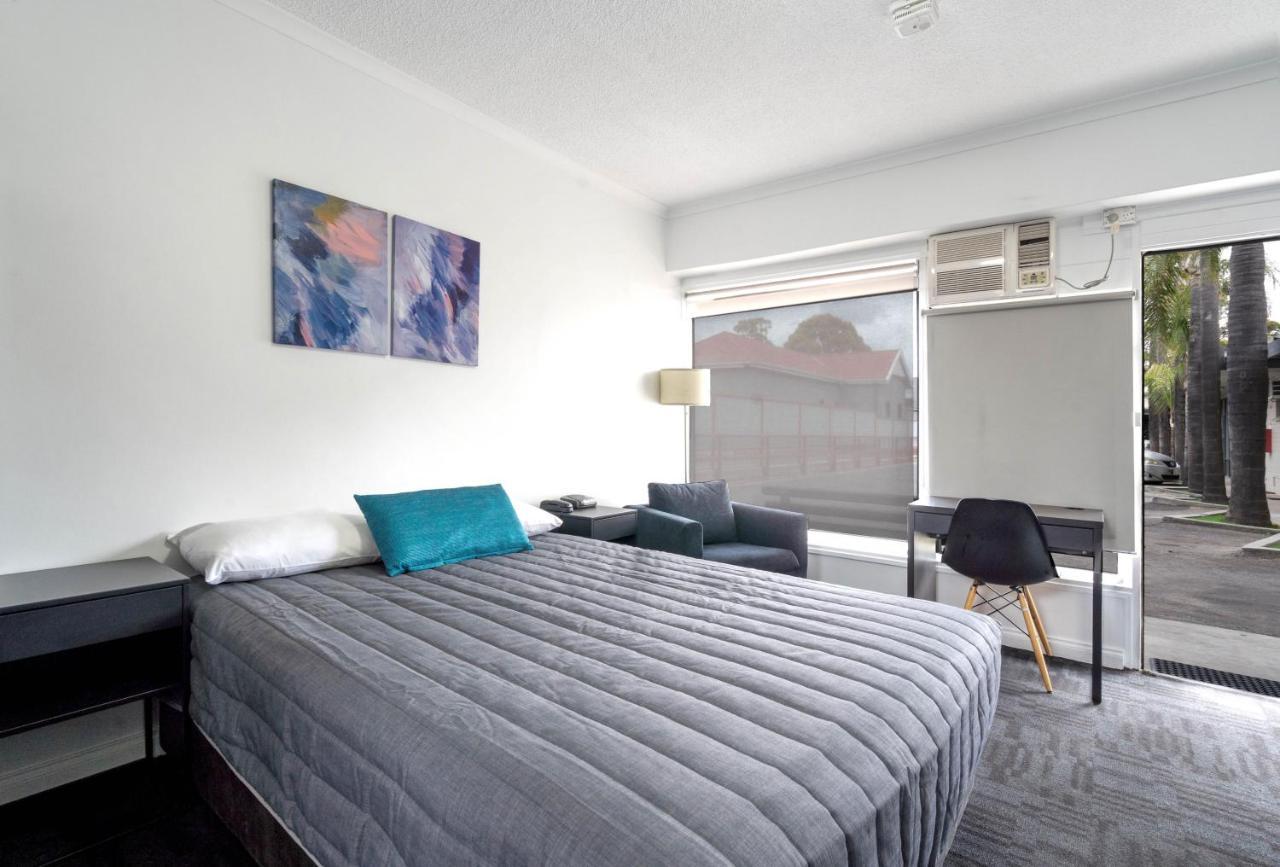 City West Motel Adelaide Buitenkant foto
