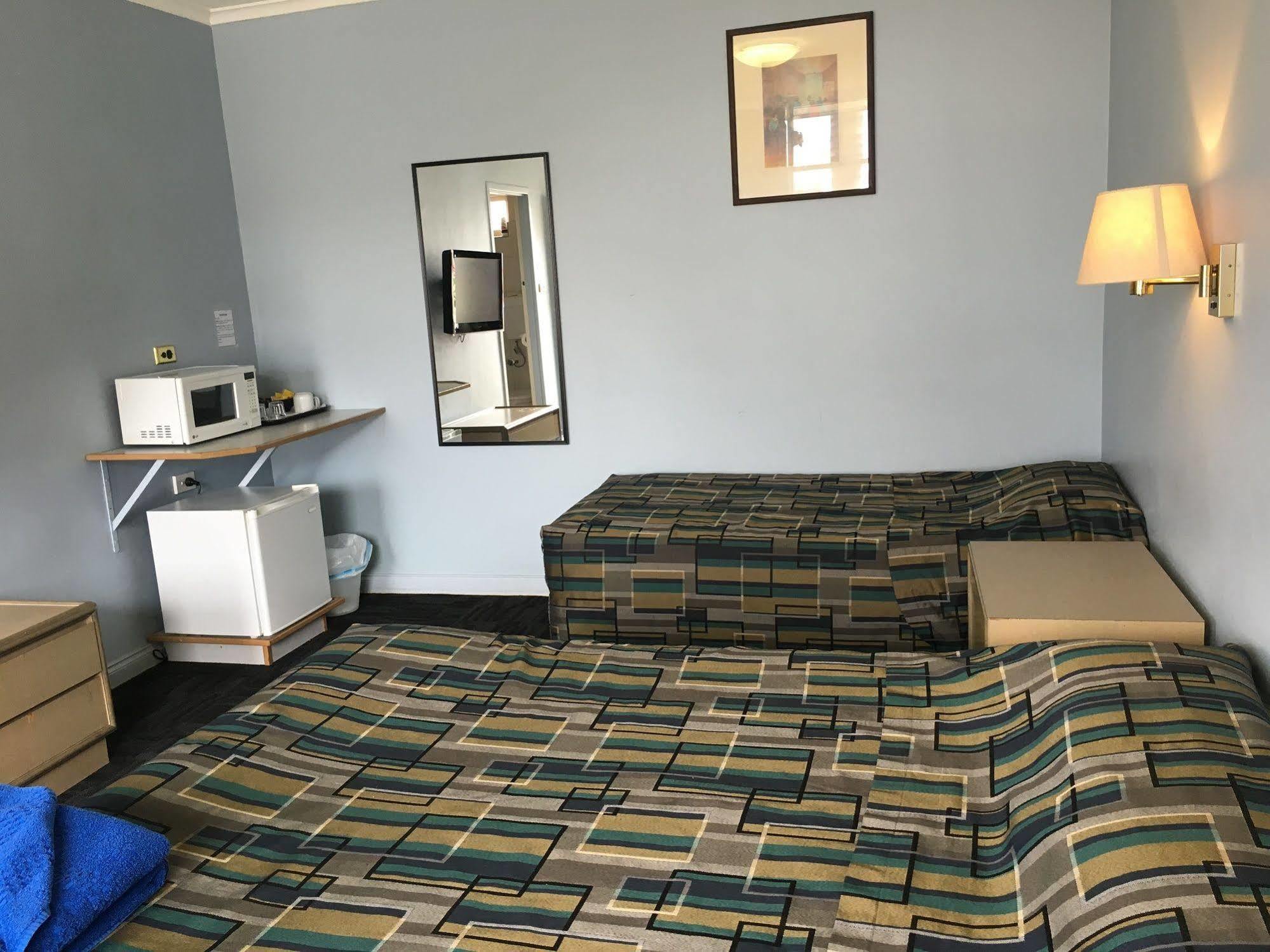 City West Motel Adelaide Buitenkant foto