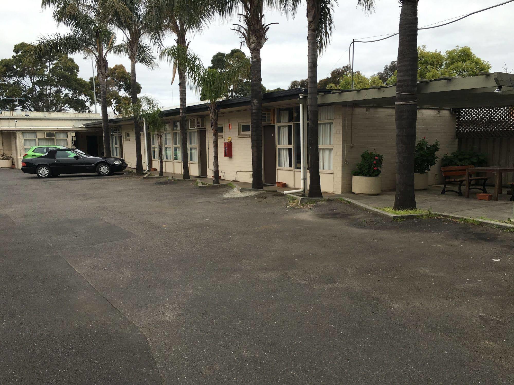 City West Motel Adelaide Buitenkant foto